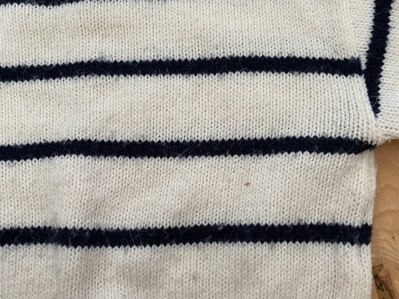 Billede 5 - Strik bluse (kort model) 