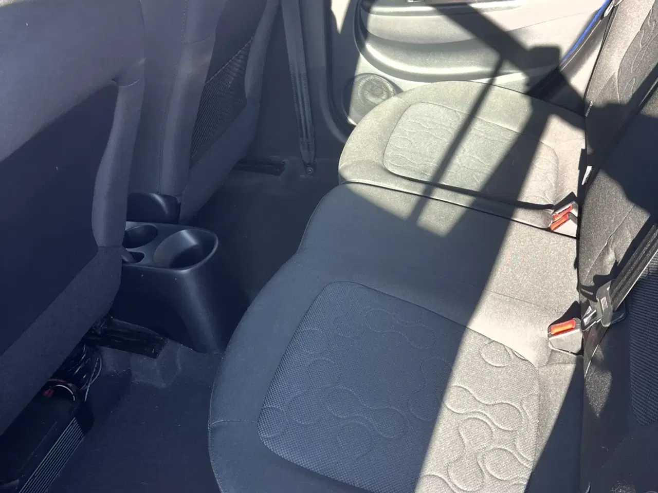 Billede 4 - Velholdt Hyundai i20 – masser af udstyr + nye brem