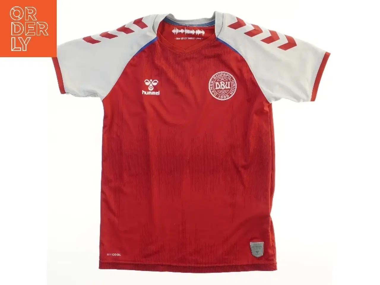 Billede 1 - Danmark Hummel Fodboldtrøje med DBU Logo (str. 140)