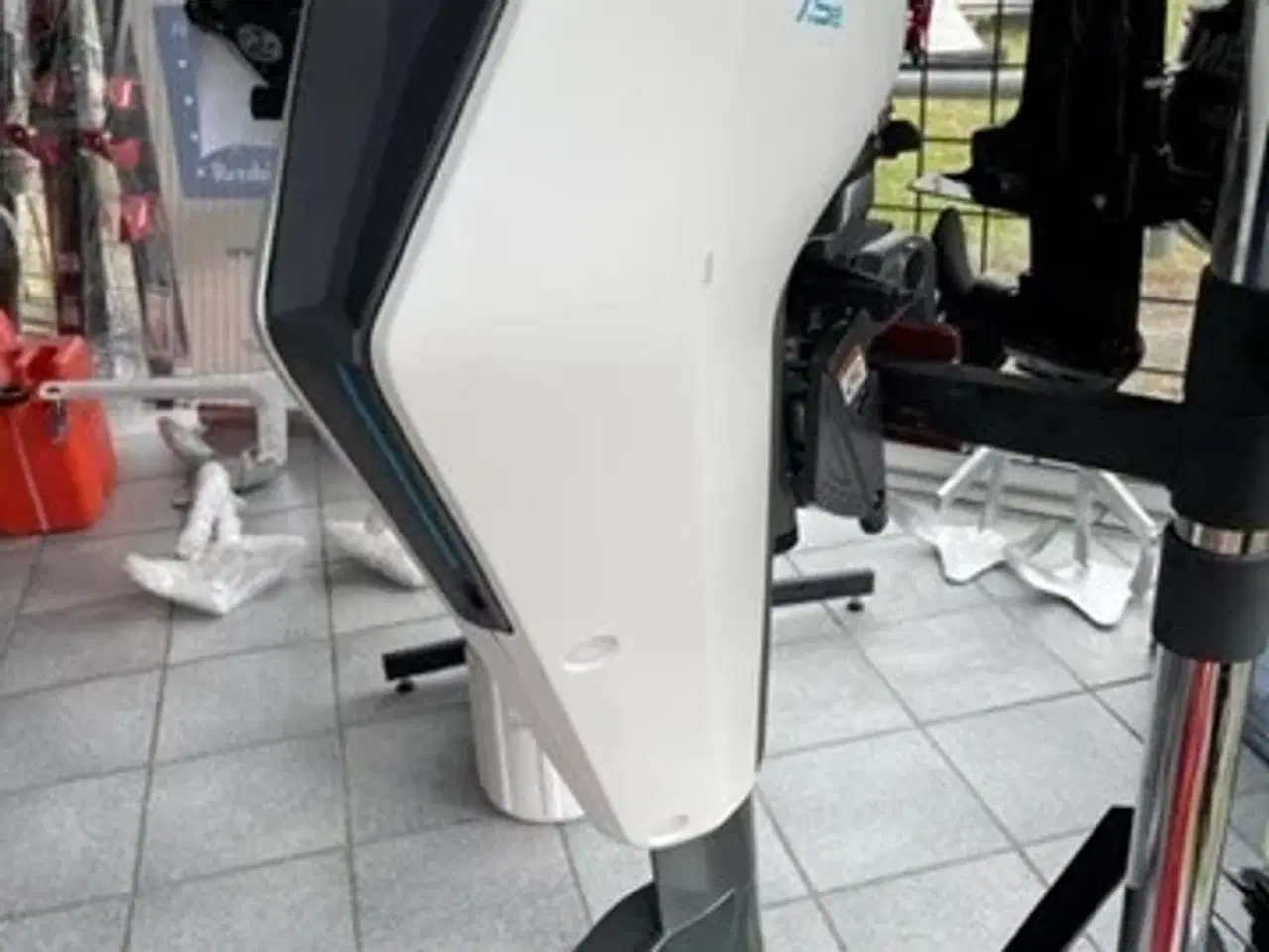 Billede 2 - Mercury Avator 7,5e SH (introduktions Tilbud kr 18.990,00) Dks billigste