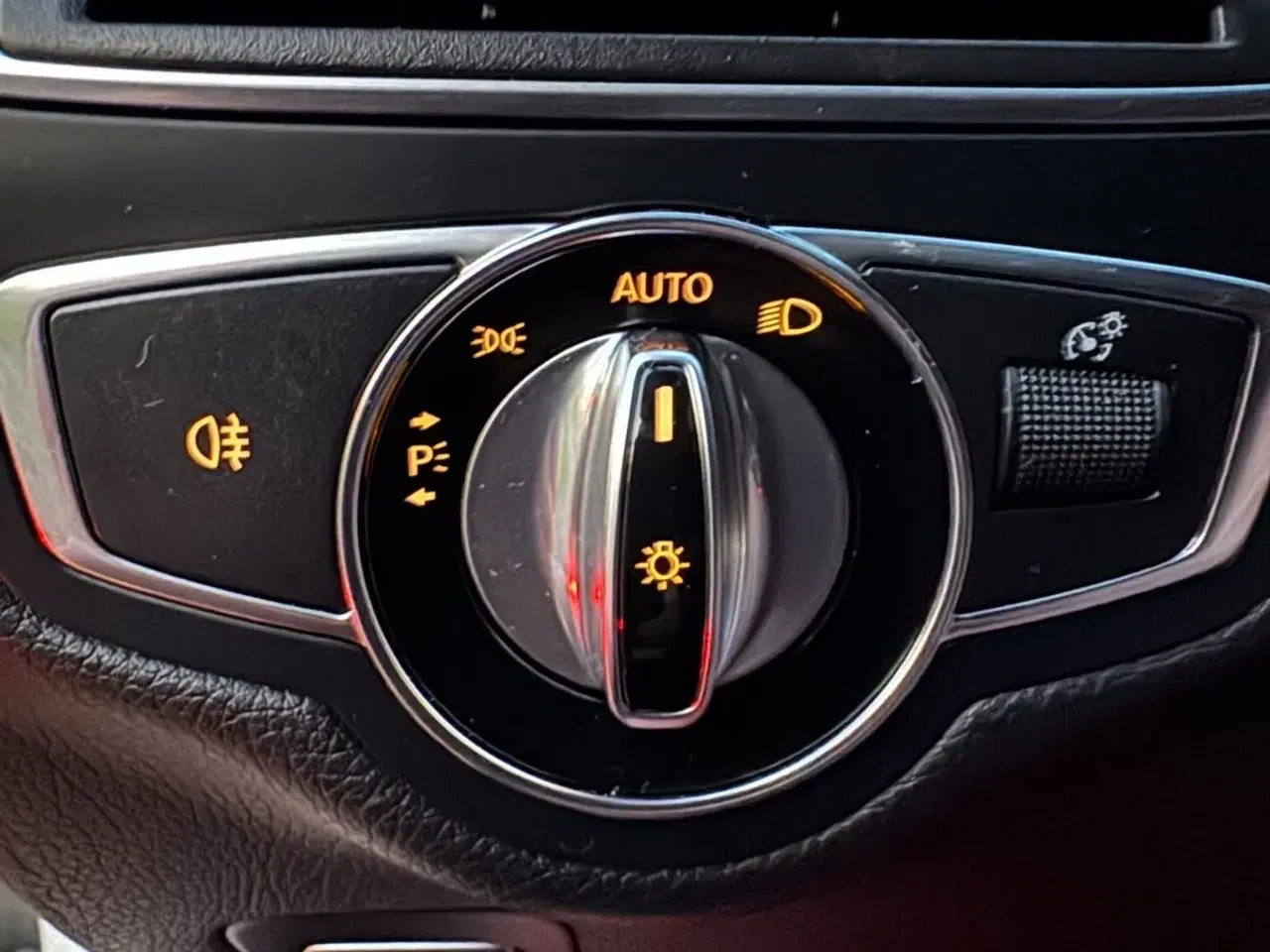 Billede 9 - Mercedes C400 3,0 AMG Line stc. aut. 4Matic