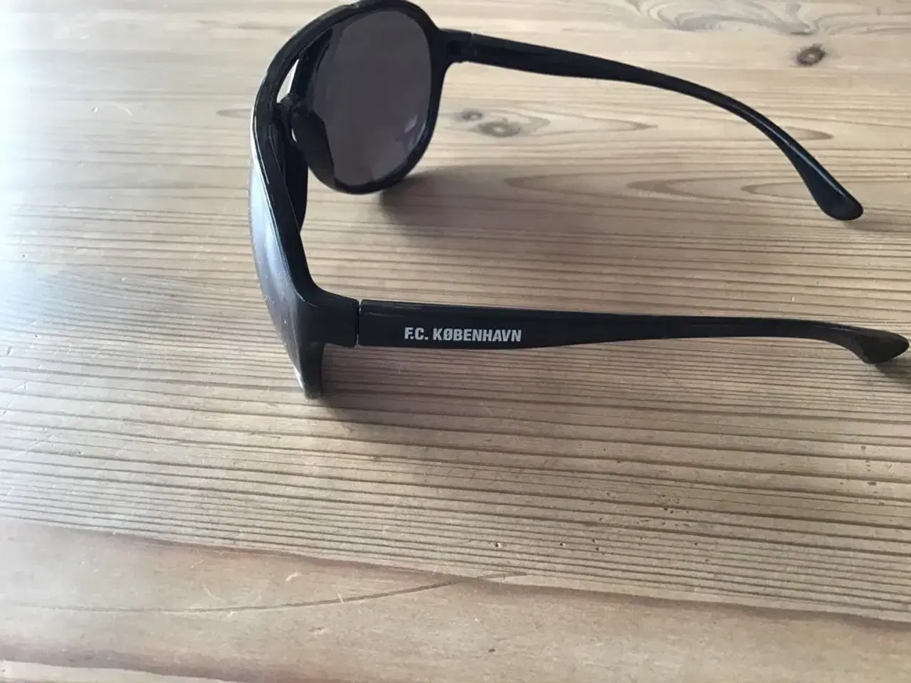Billede 1 - FCK solbriller