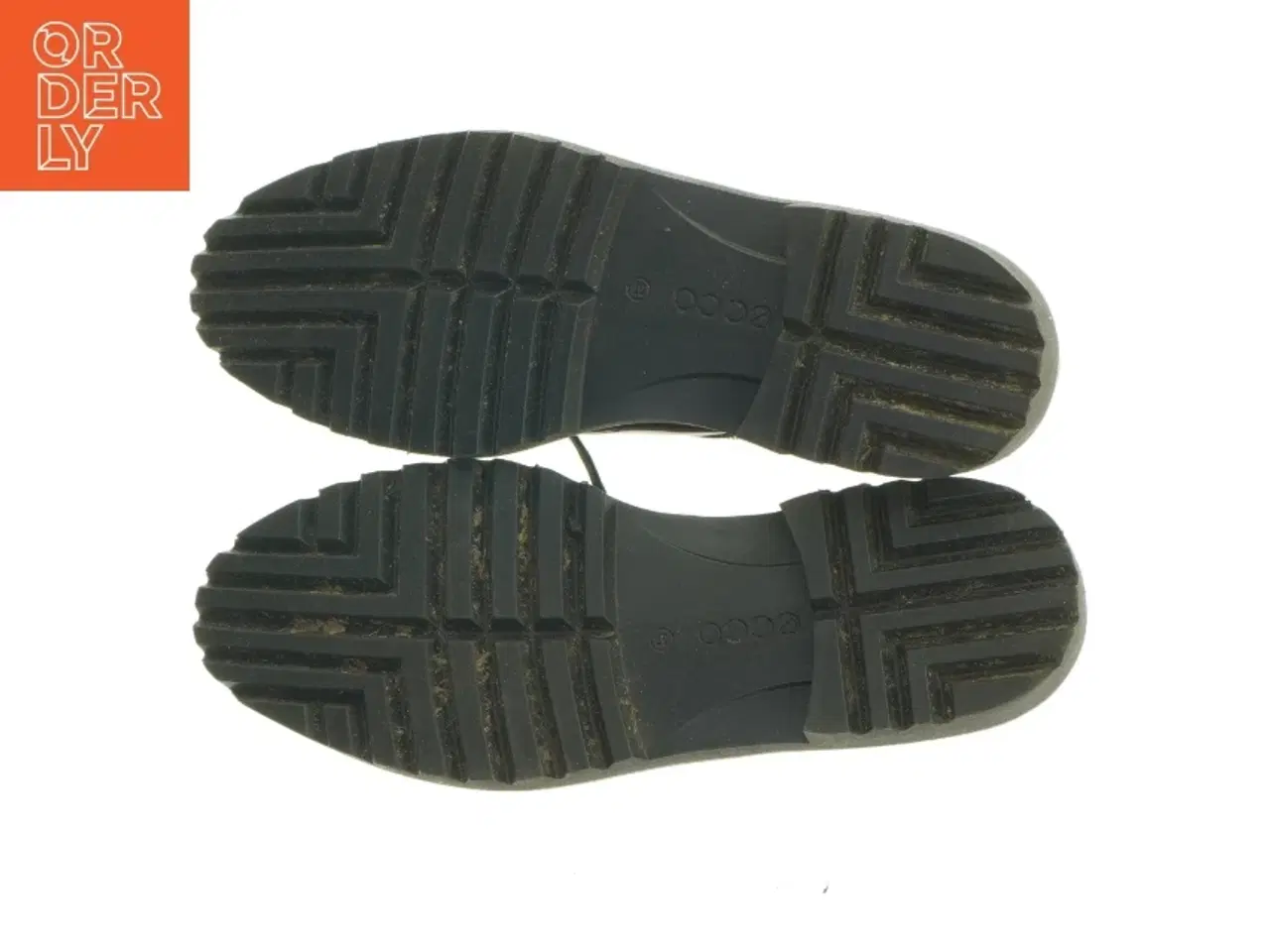 Billede 3 - Damesko i laklæder fra Ecco (str. 37 )