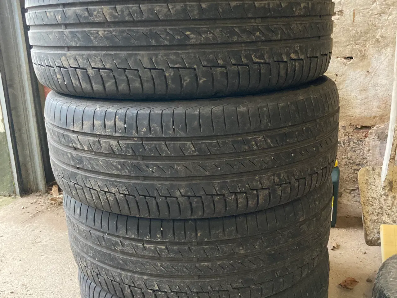 Billede 1 - 225/55R19  Continental premiumcontact 6