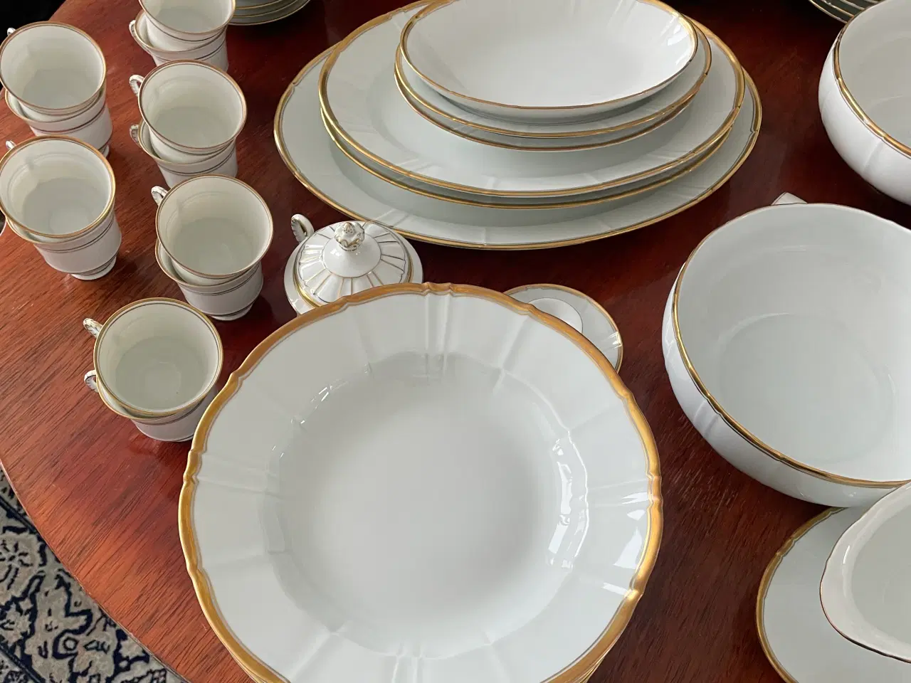 Billede 3 - B&G Offenbach kaffe- /spisestel til 12 Pers.