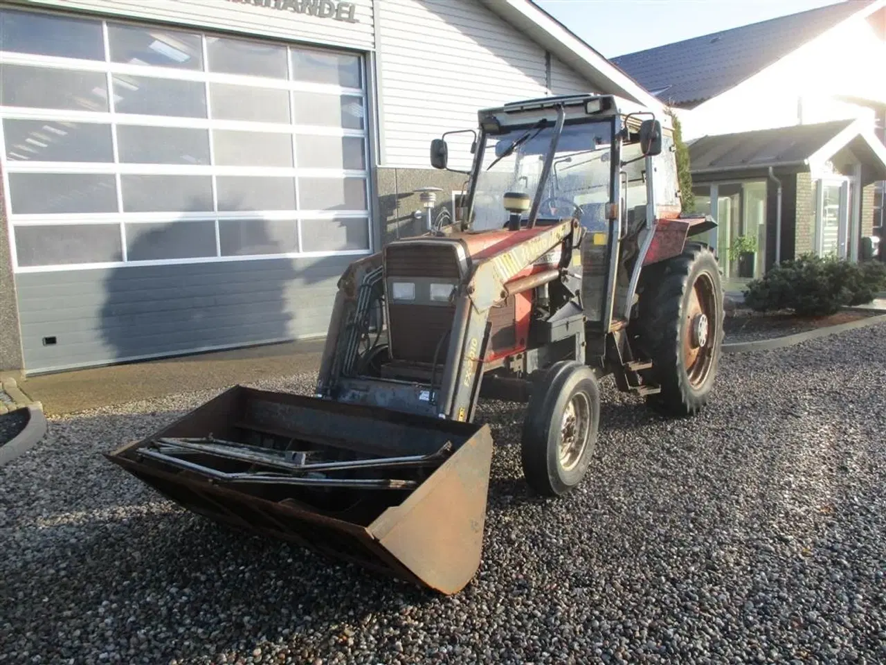 Billede 8 - Massey Ferguson 375 HiLine med frontlæsser