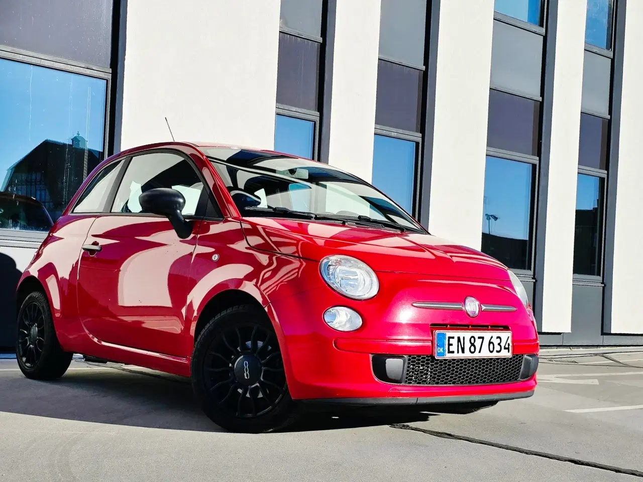 Billede 1 - Flot flot Fiat 500 med lav km