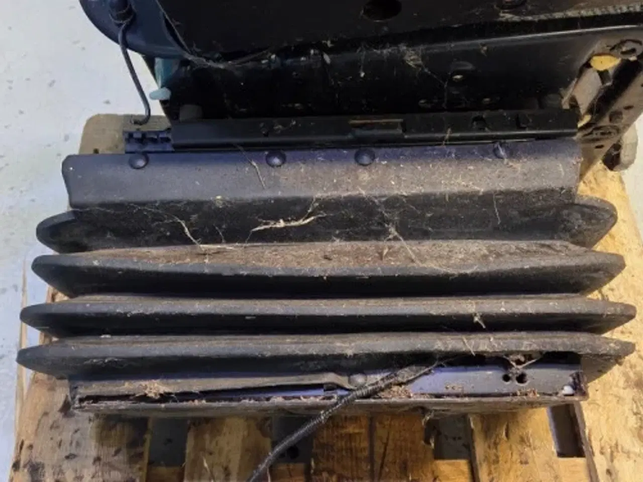 Billede 8 - New Holland TX68 Sæde 84021181