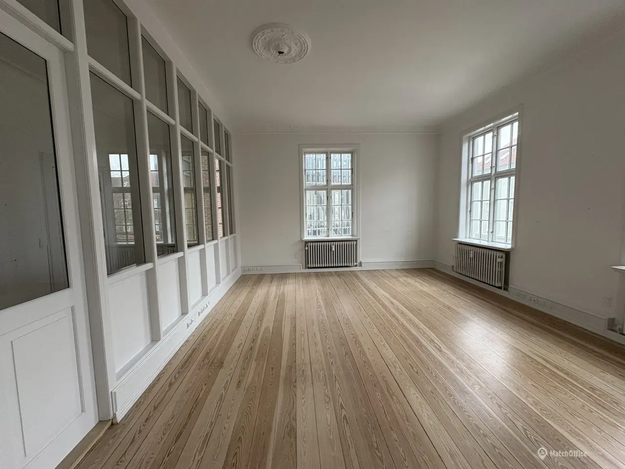 Billede 8 - Flot og lyst kontor i Aarhus Centrum