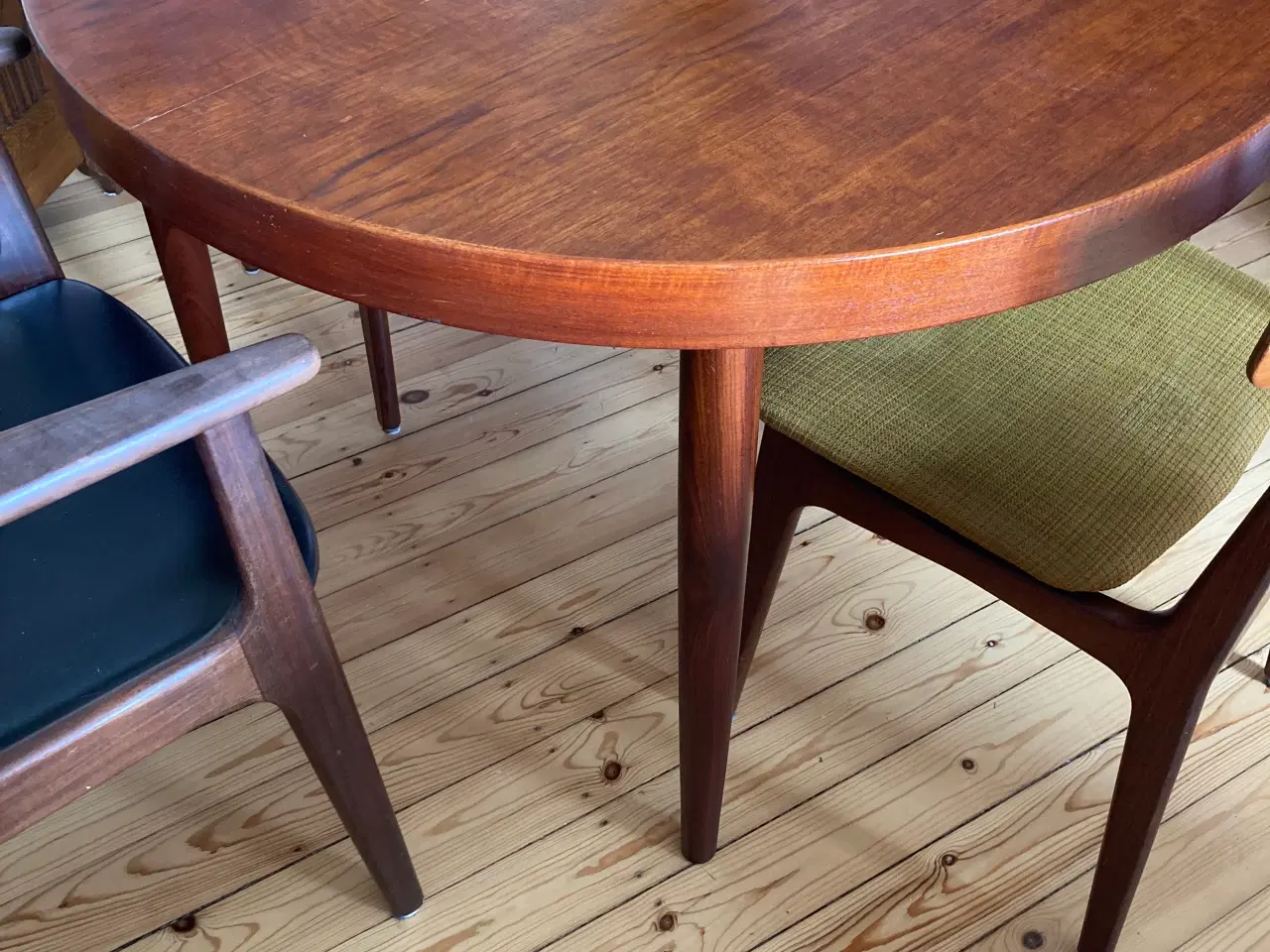 Billede 5 - Spisebord i teak