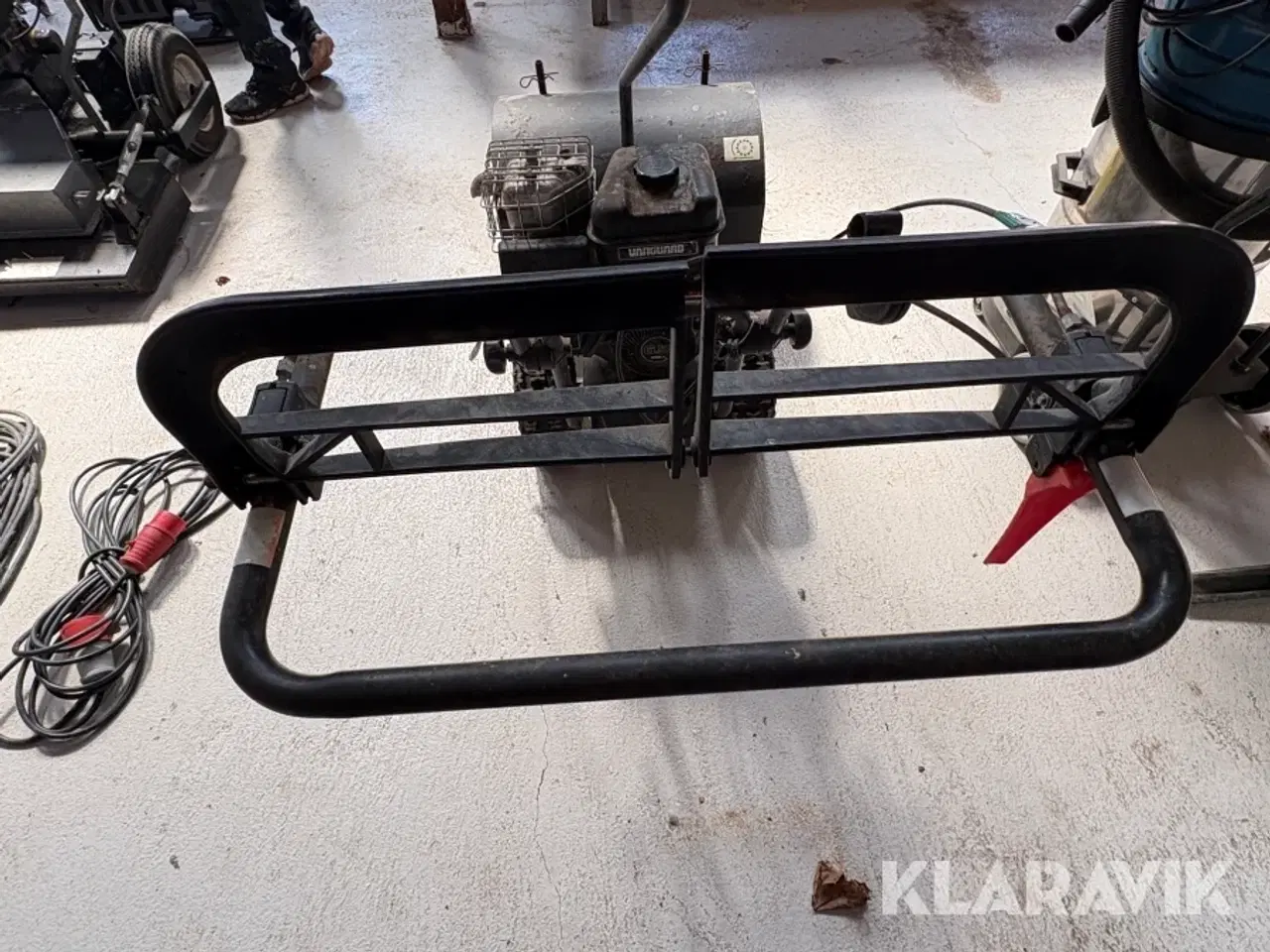 Billede 5 - Fejemaskine