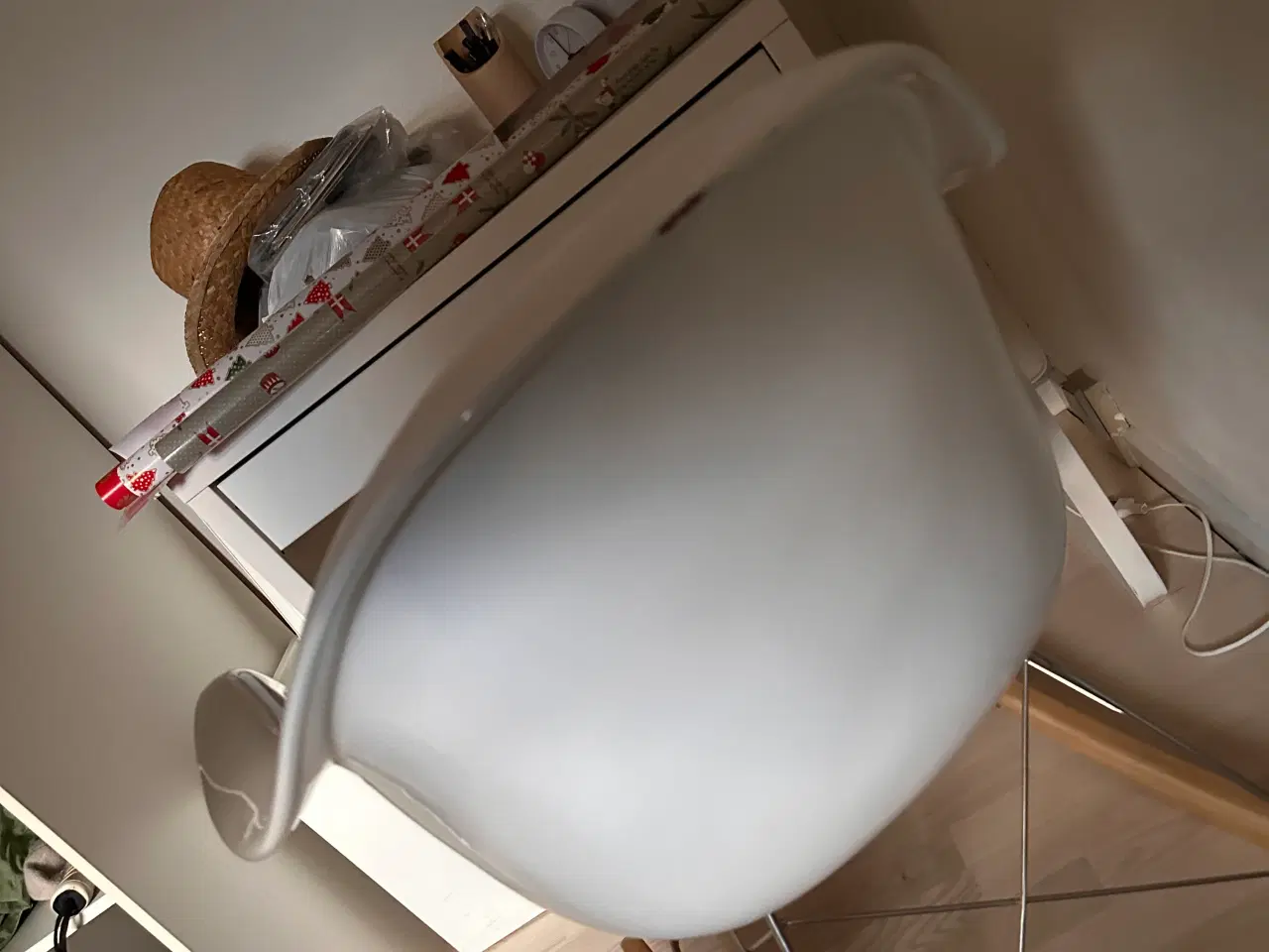 Billede 3 - Gyngestol hvid højglans