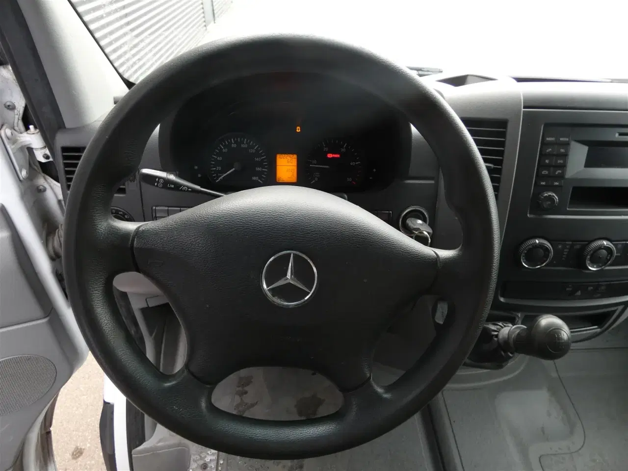 Billede 7 - Mercedes-Benz Sprinter 316 2,1 CDI R2 GLASBIL 163HK Van Aut.