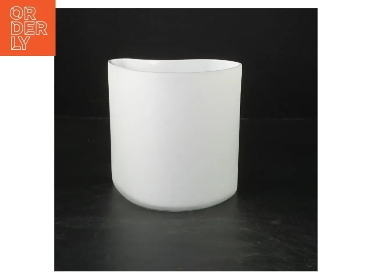 Billede 1 - Glasvase 12,5x14 cm fra Holmegaard (str. 12,5x14 cm)