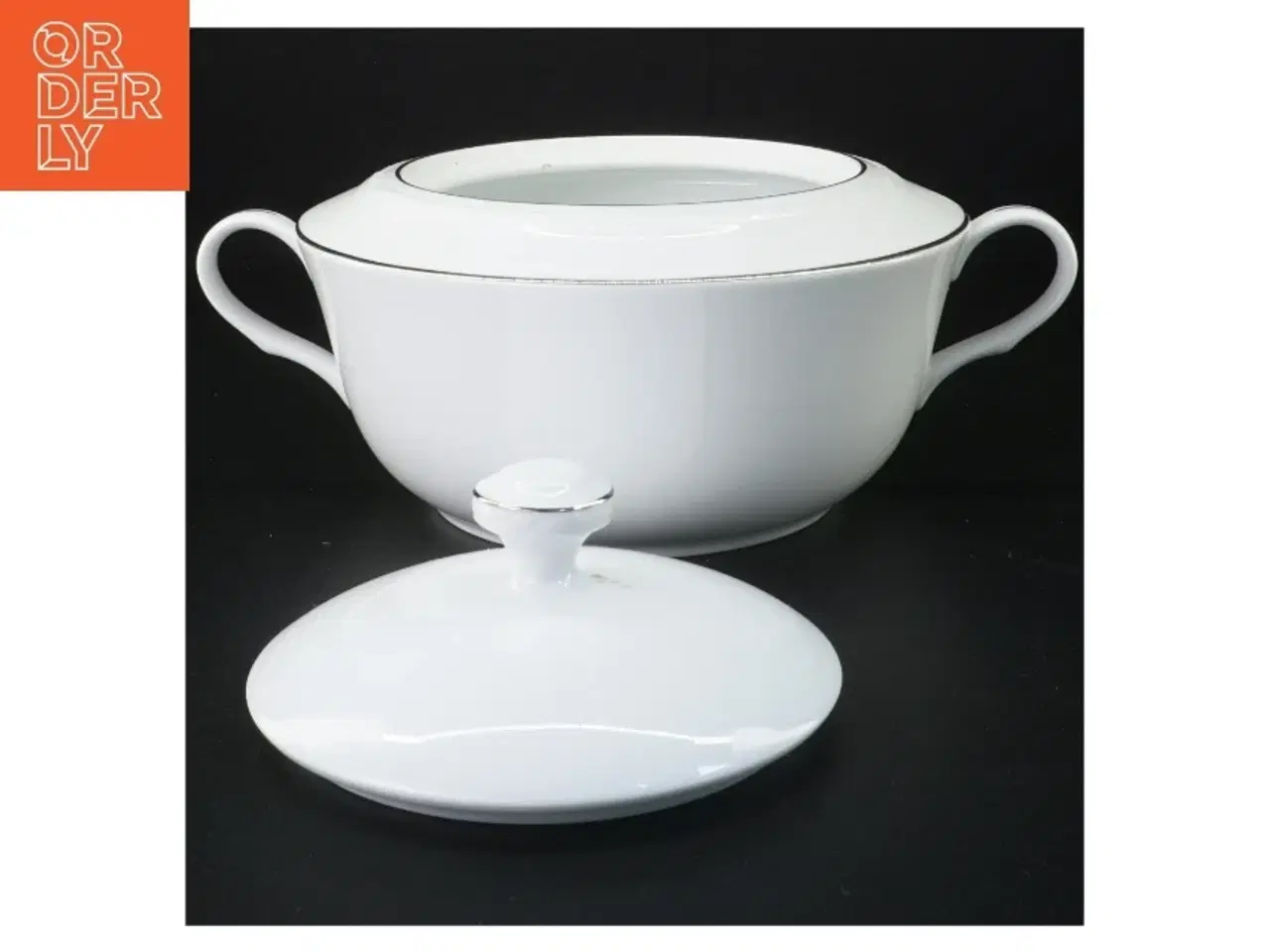 Billede 1 - Suppeterrin med låg, hvid fra Goldmark (str. 29 x 16 cm)
