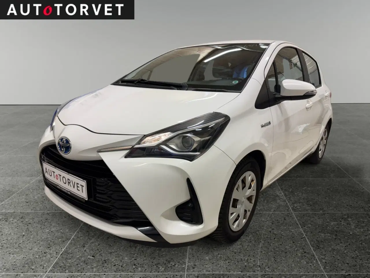 Billede 1 - Toyota Yaris 1,5 Hybrid H2 e-CVT Van