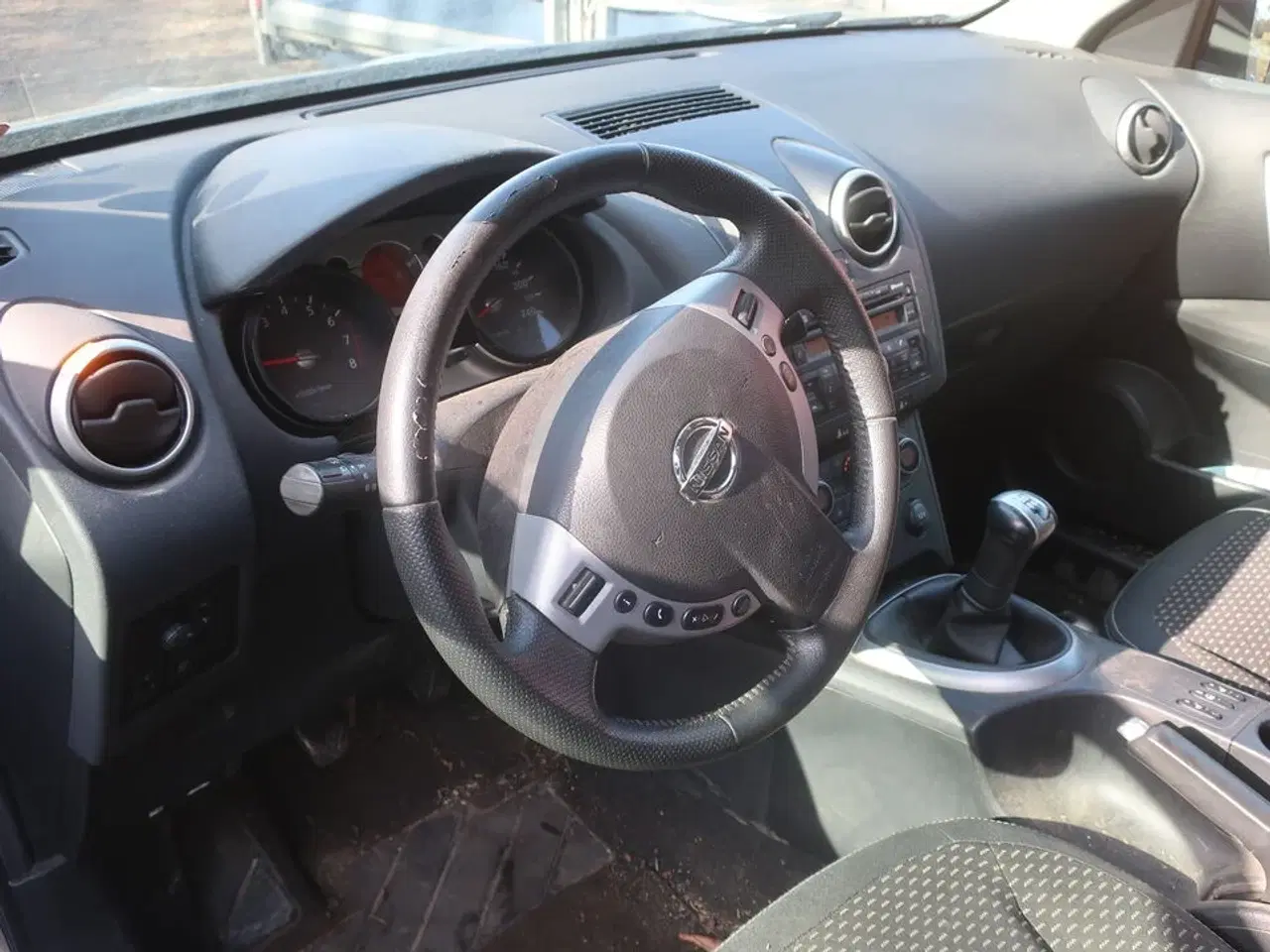 Billede 9 - Personbil NISSAN QASHQAI 1.6 (momsfri)