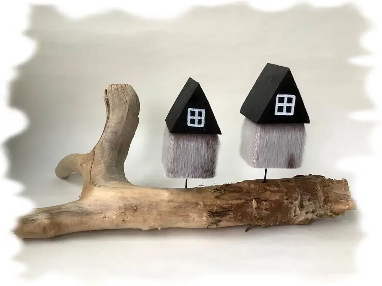 Billede 2 - Mini hus med sælskind