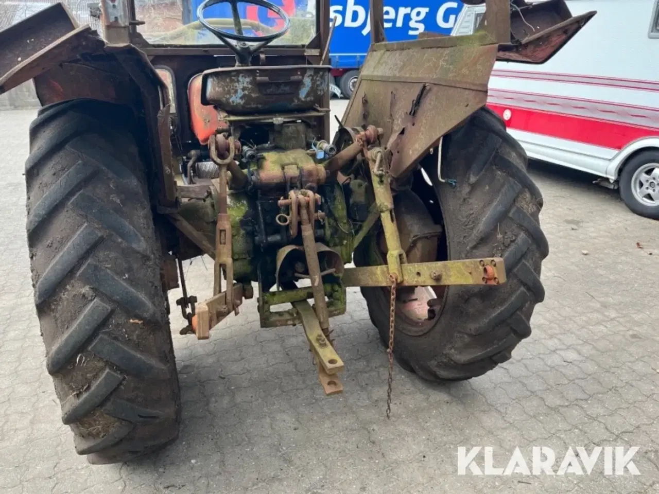 Billede 5 - Traktor ZETOR 4718 med frontlæsser