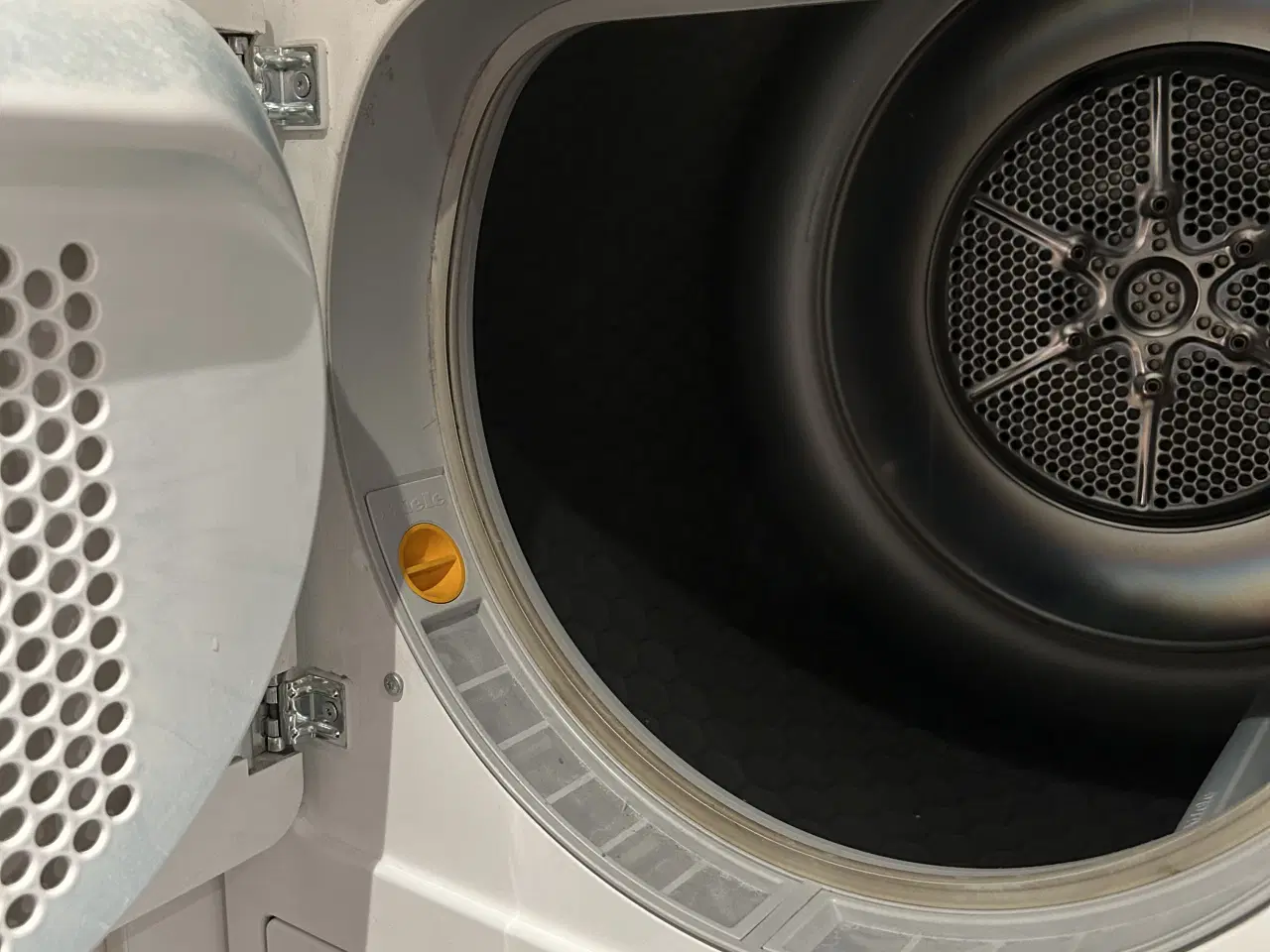 Billede 3 - Miele kondenstørretumbler med bedste tørreevne