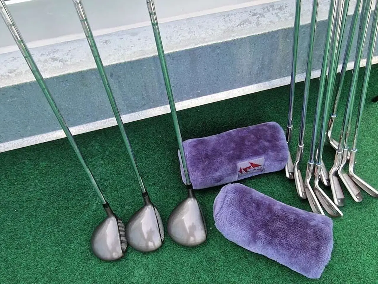 Billede 2 - Komplet Golfsæt dame, Aalborg