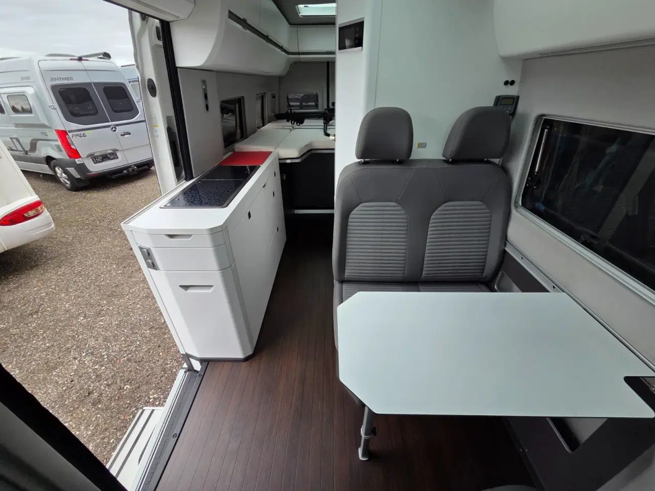 Billede 8 - VW Grand California 2,0 TDi 177 680 aut.