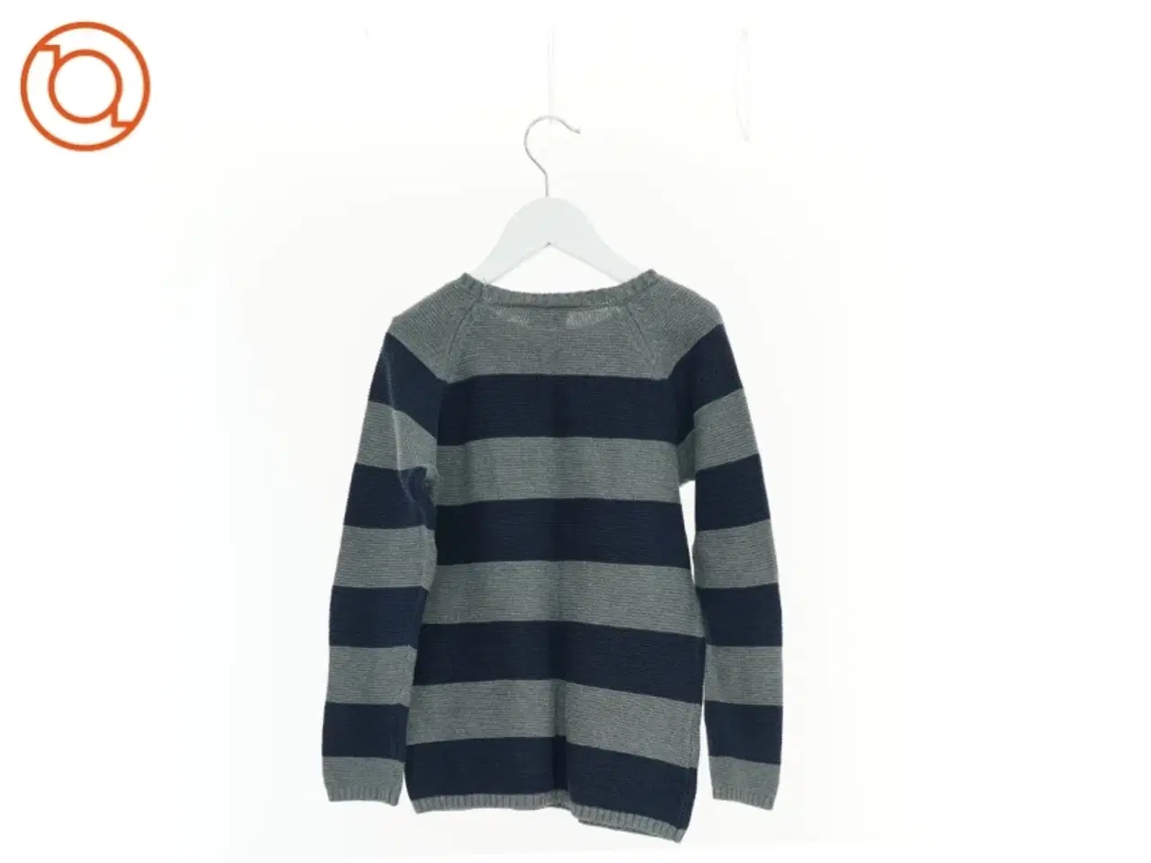 Billede 2 - Trøje fra Friends (str. 134 cm)