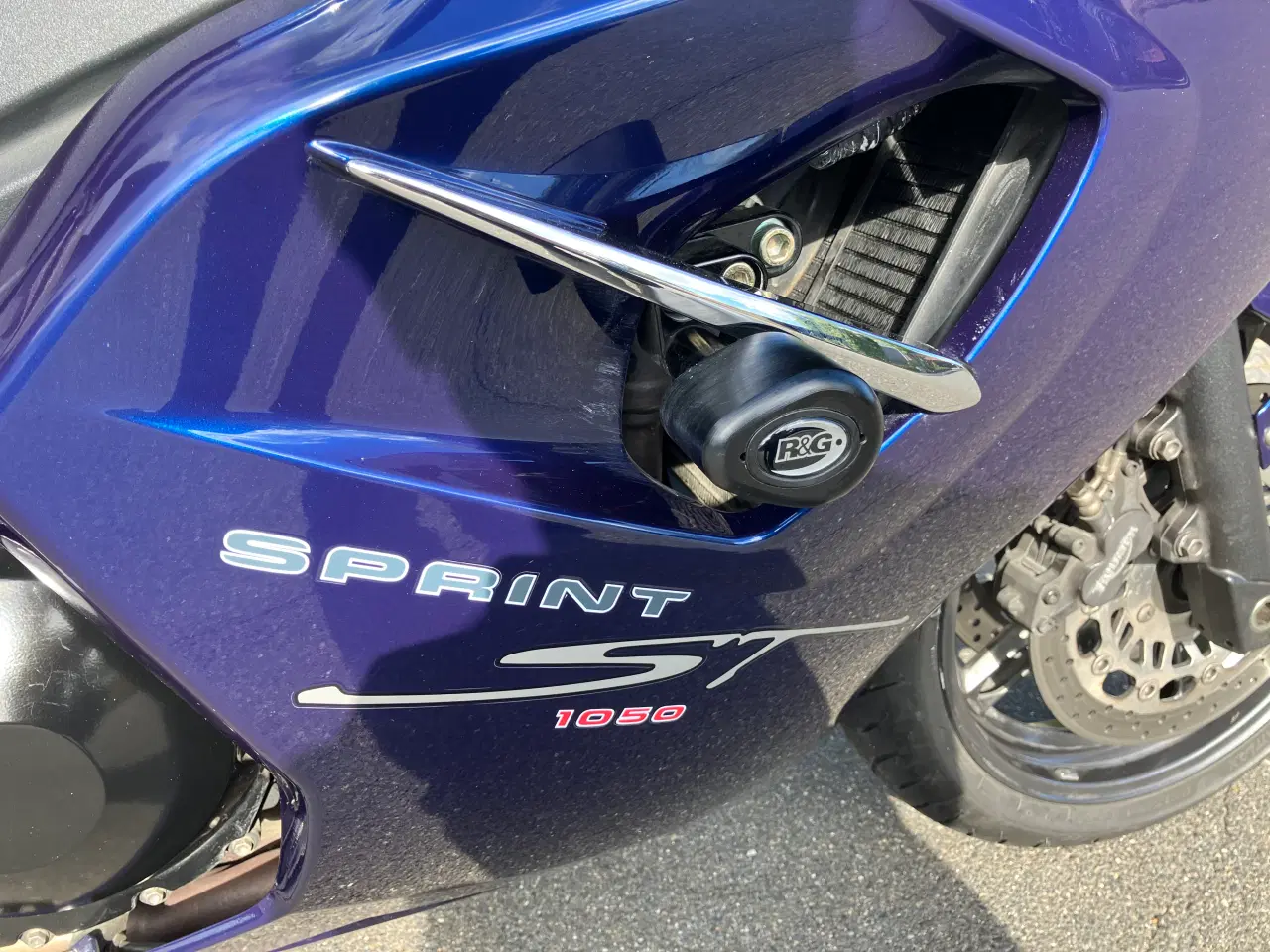 Billede 6 - Triumph Sprint 1050 ST Super flot stand / lav km