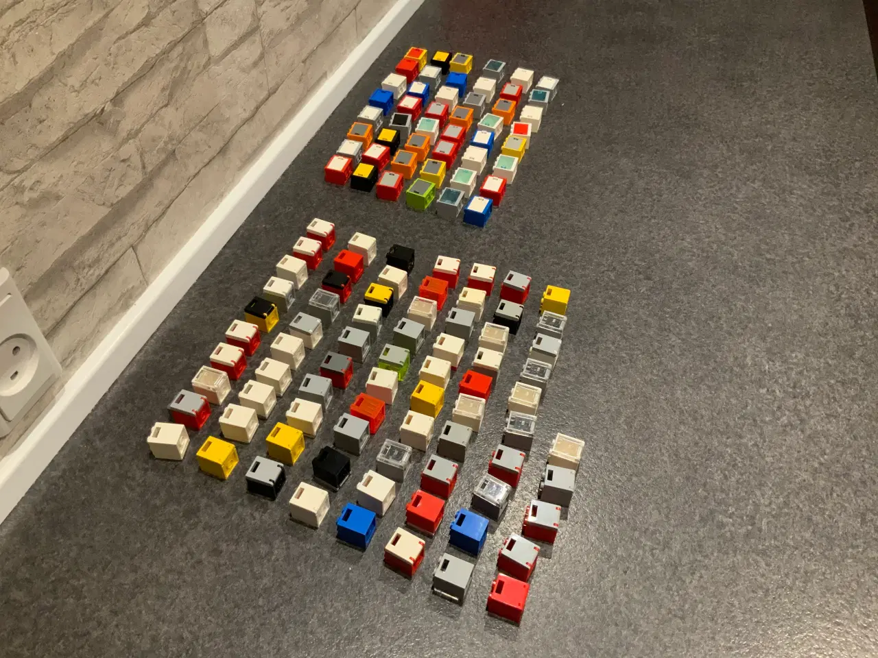 Billede 5 - Lego skabe og bokse