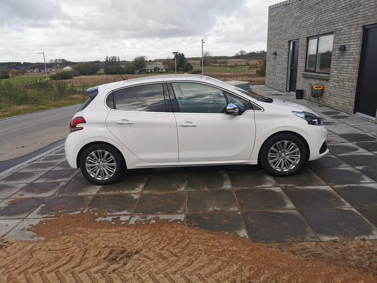 Billede 7 - Peugeot 1,6 BlueHDi 100 Desire Sky 5d
