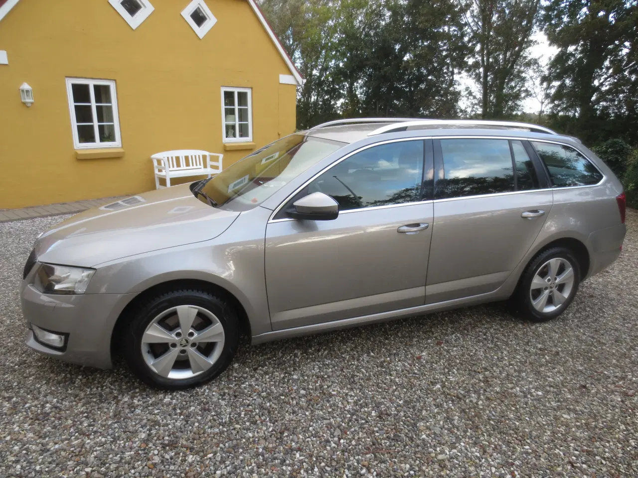 Billede 1 - Skoda Octavia 1.4 i 140 Hk Stc år 2014. 