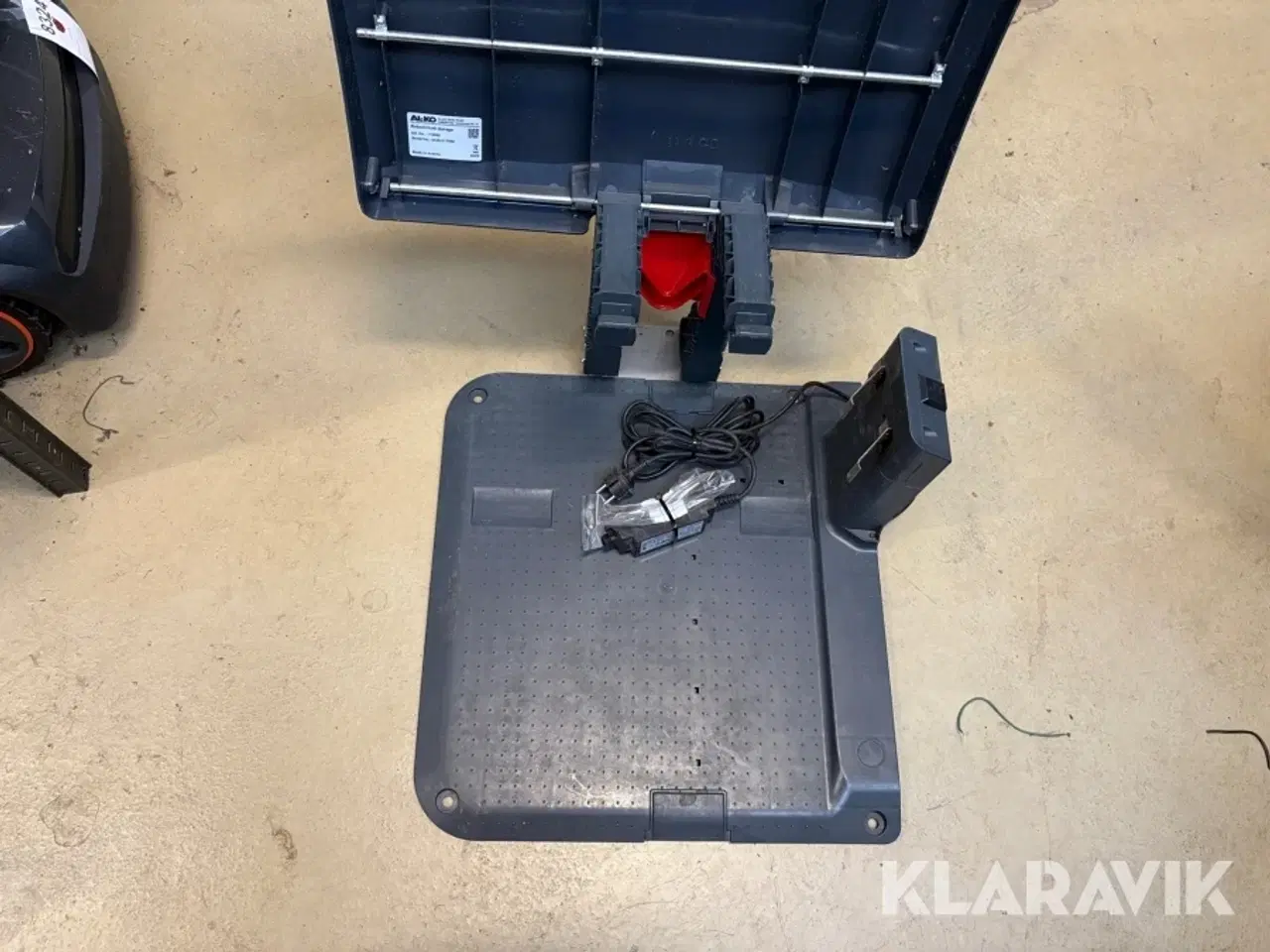 Billede 10 - Robotgræsslåmaskine AL-KO Robolinho 450 W med garage