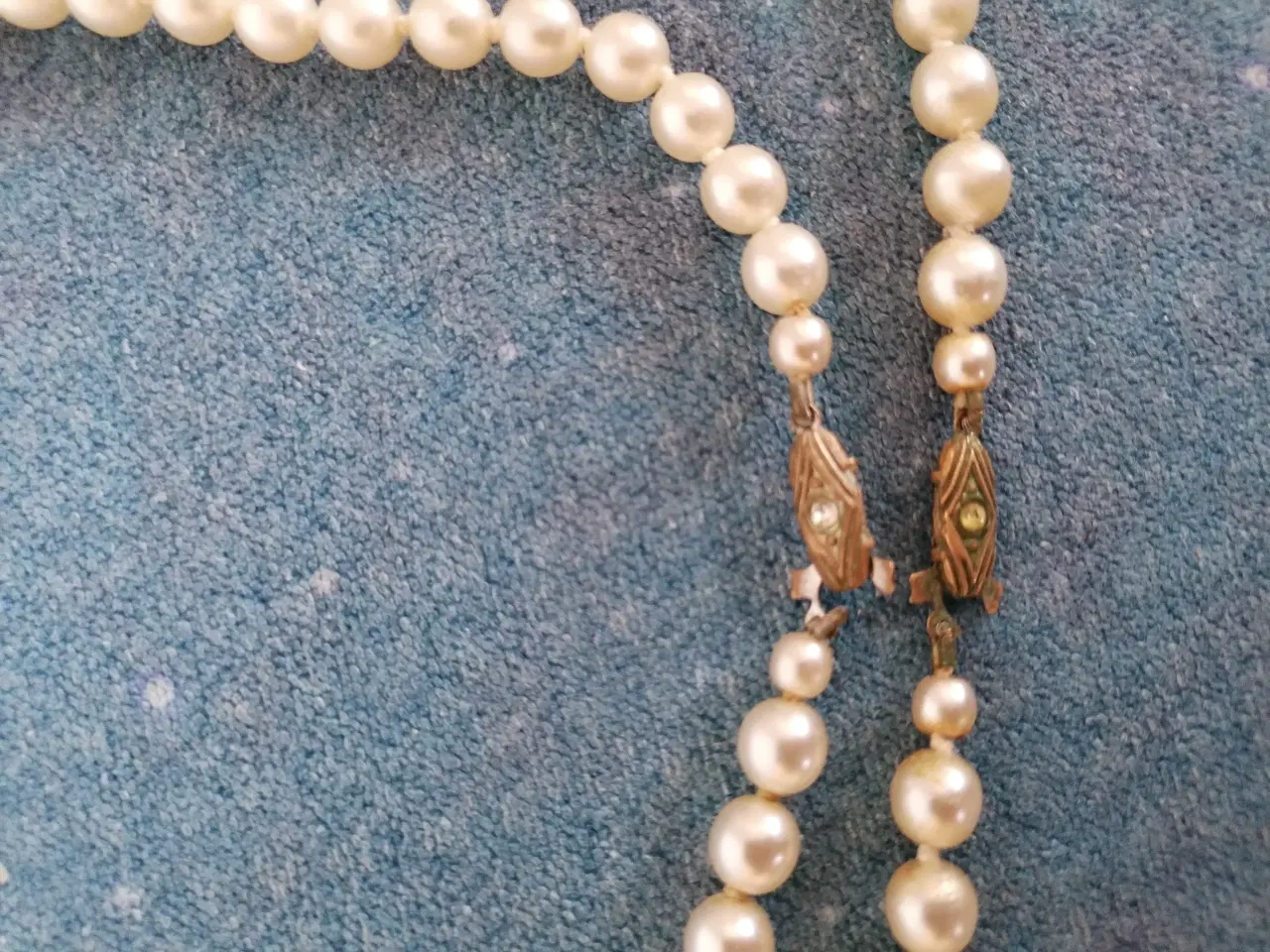 Billede 2 - To Smukke Perlekæder