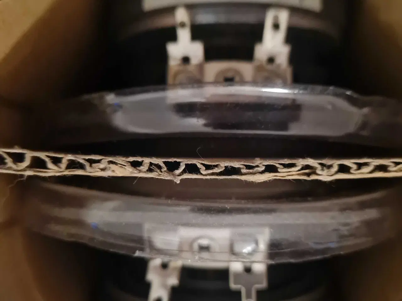 Billede 2 - 2 nye højttalere 