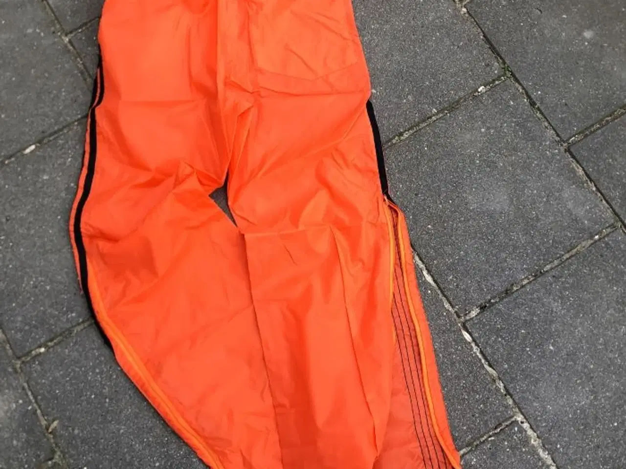 Billede 5 - Overtræksjakke og overtræksbukser, vintage, Adidas