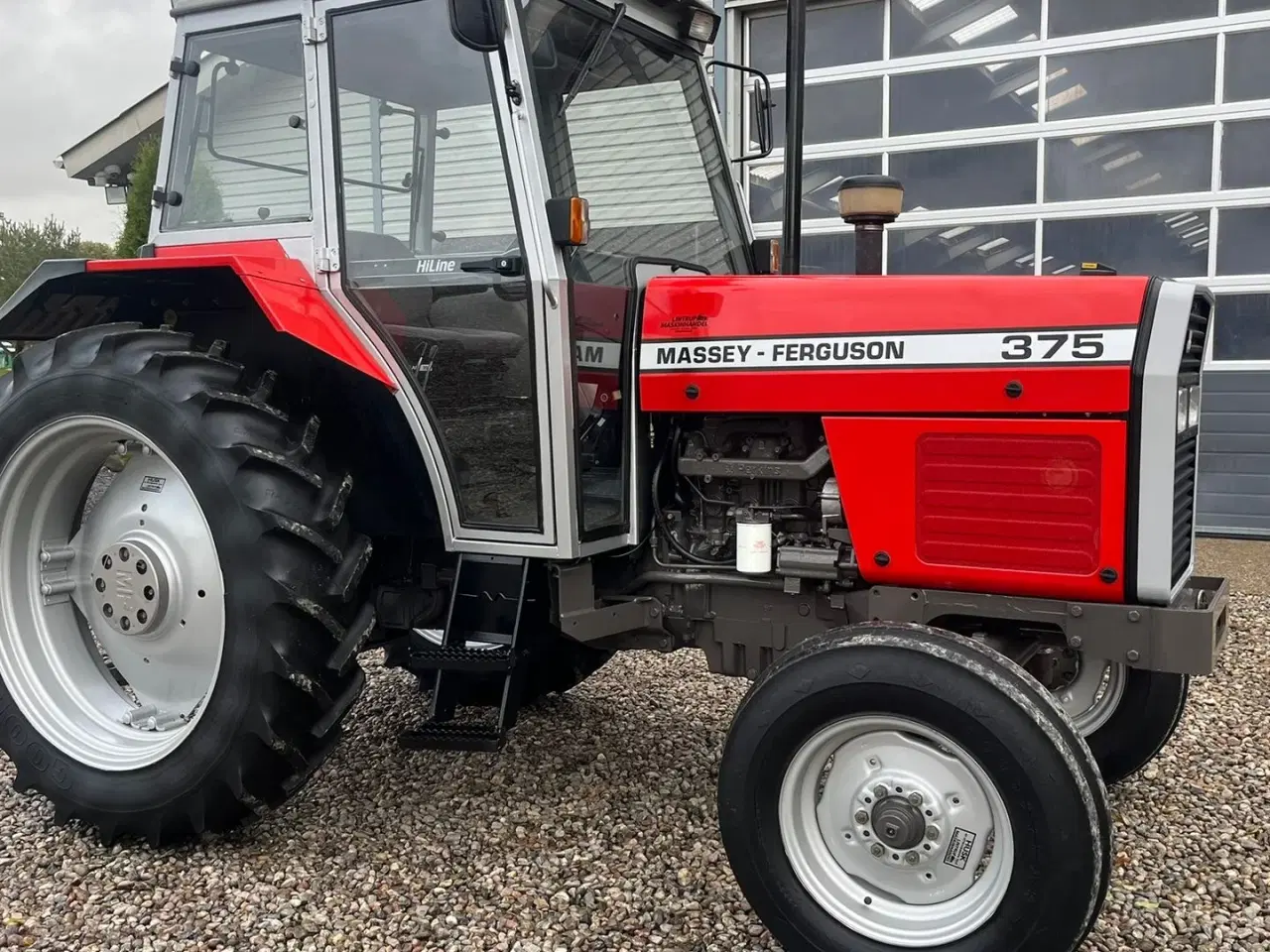 Billede 5 - Massey Ferguson 375 DEN ER SOM NY! Hi-Line model med fyldt servicebog og time garanti på.