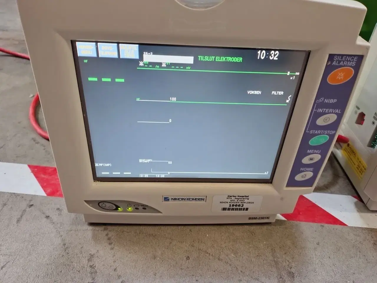 Billede 2 - Four Patient Monitors  NIHON KOHDEB