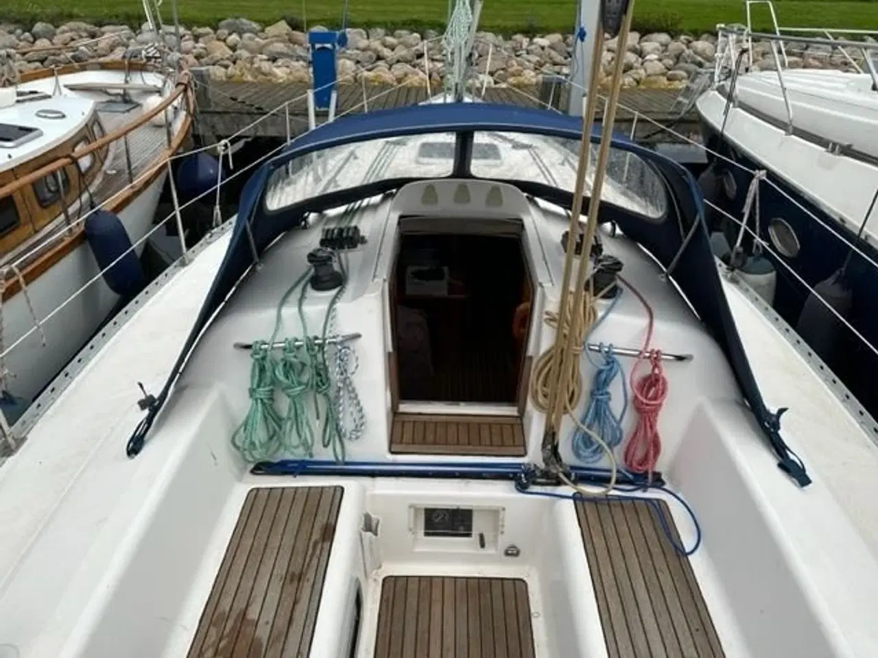 Billede 1 - Sejlbåd Elan 333