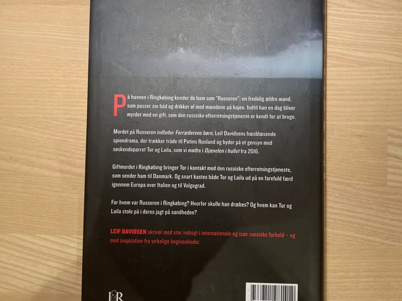 Billede 2 - “Forræderens børn” af Leif Davidsen 