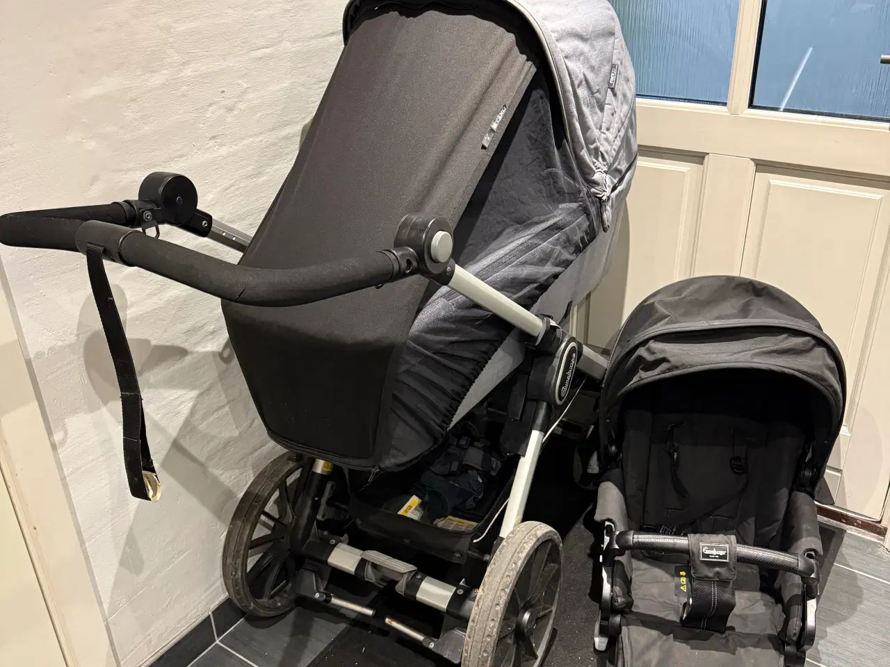 Billede 2 - Emmaljunga NXT90B incl. Klapvognssæde (Kombivogn)