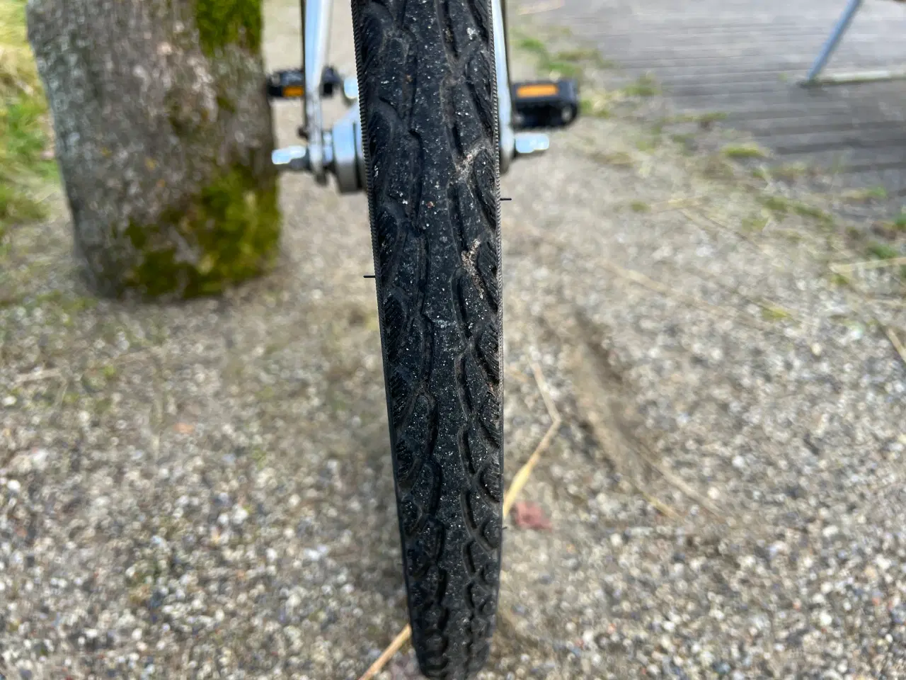 Billede 8 - Nyserviseret cykel, affjedret forgaffel og saddel 