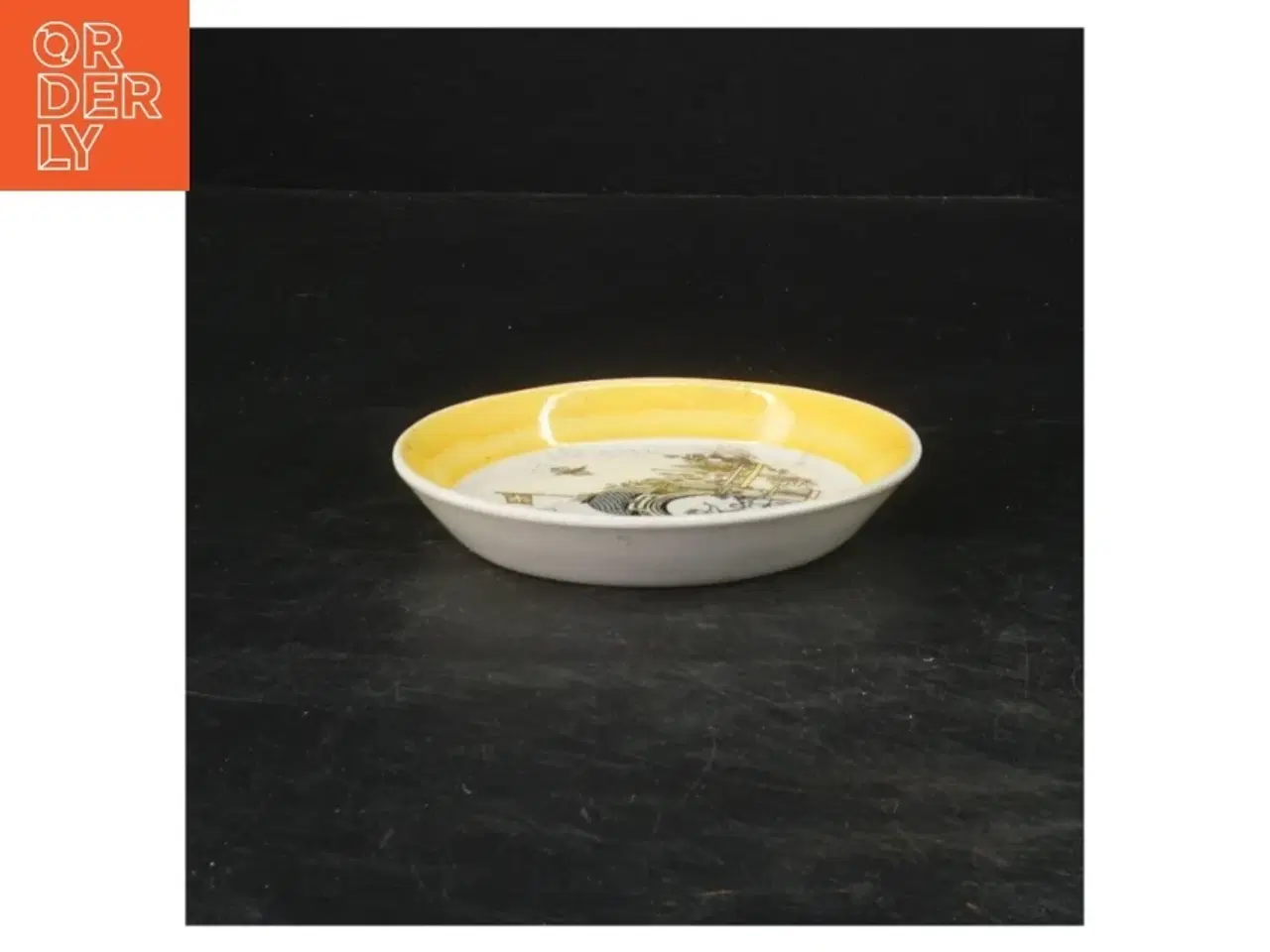 Billede 2 - Håndmalet Tivoli København fad (str. Ø 11 cm)