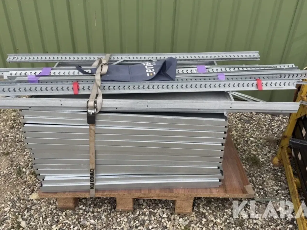 Billede 1 - Værkstedsreol