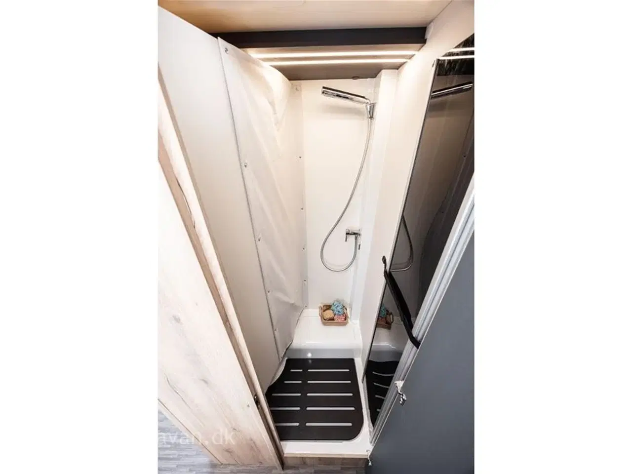 Billede 27 - 2026 - Elnagh T-Loft 529
