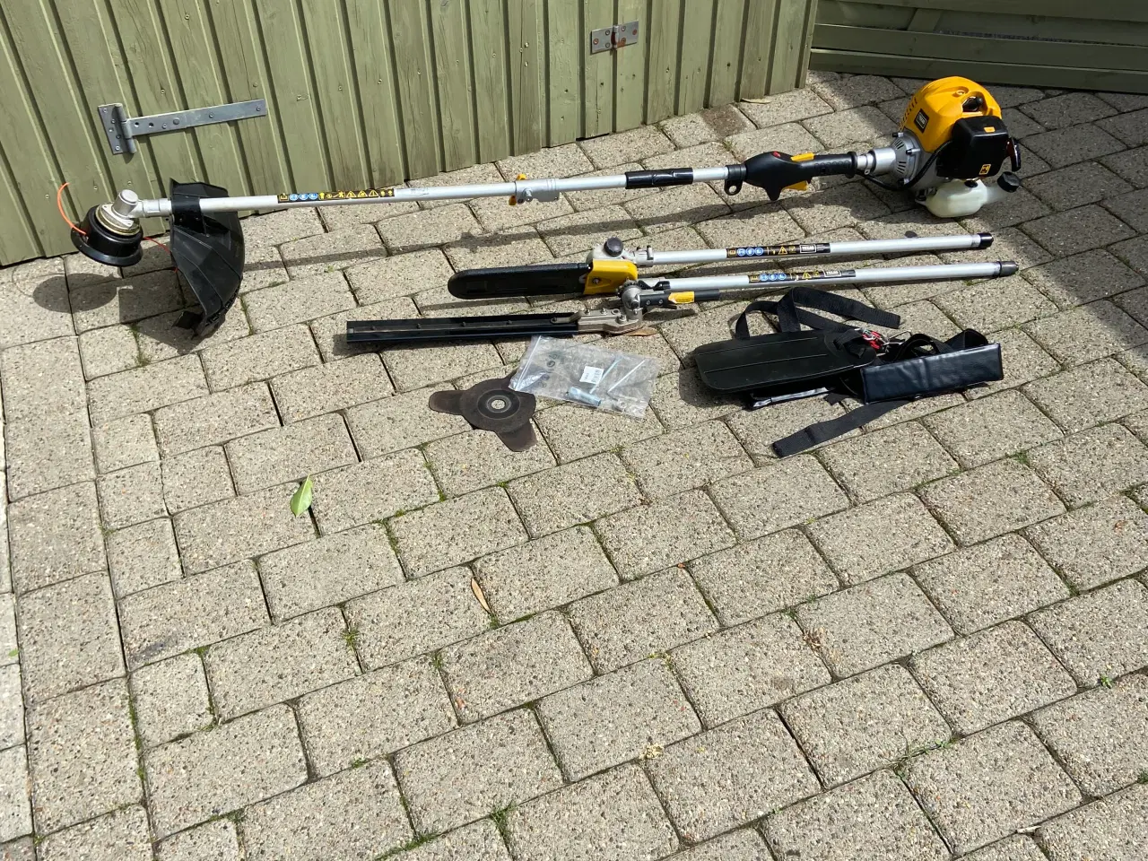 Billede 1 - Texas BCU52M Benzindrevet buskrydder med tilbehør