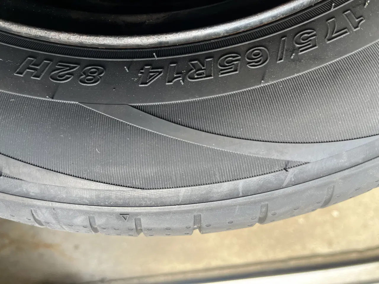 Billede 5 - Nye sommerdæk på brugte fælge. VW Up.