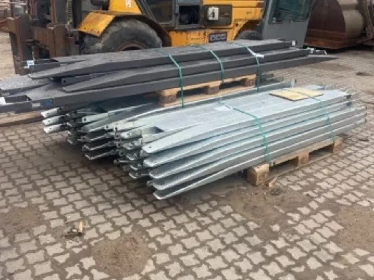 Billede 1 - 2-4m gafler