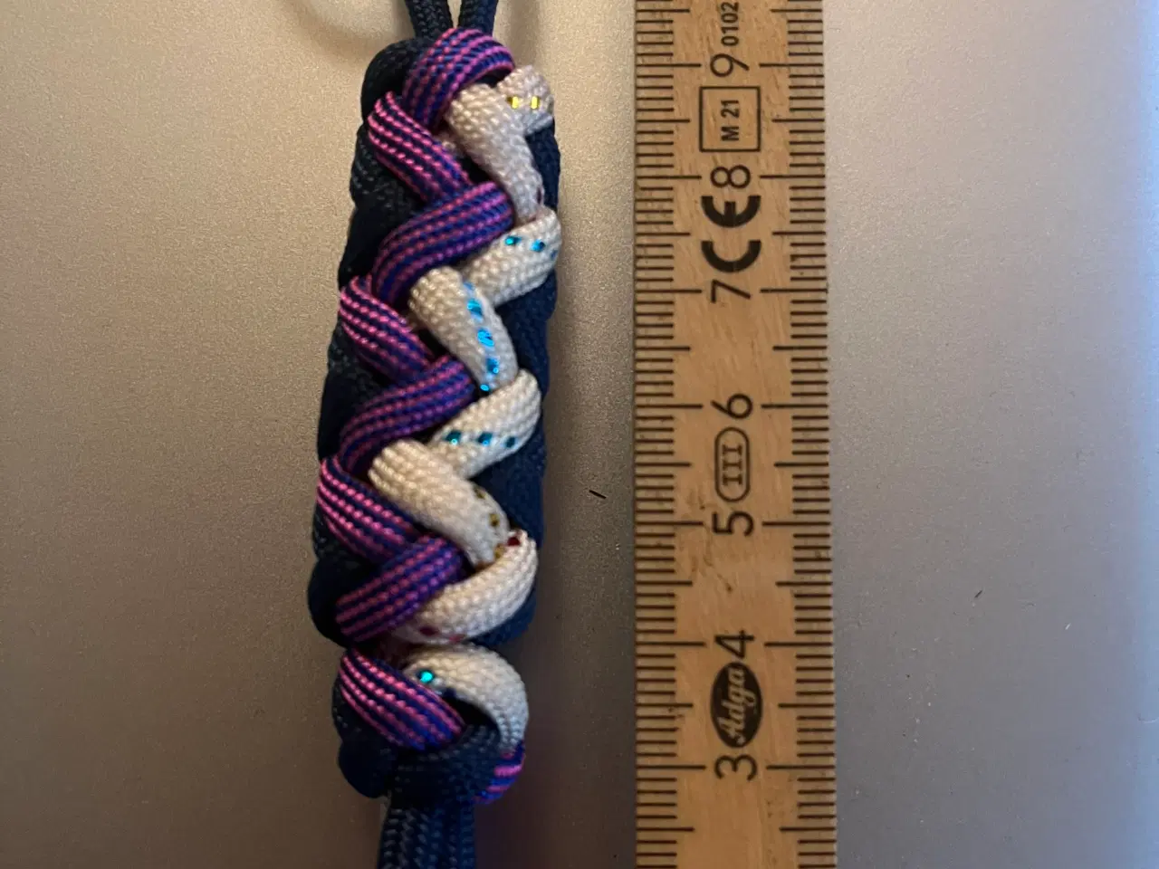 Billede 5 - Nølering i paracord, pris pr stk 