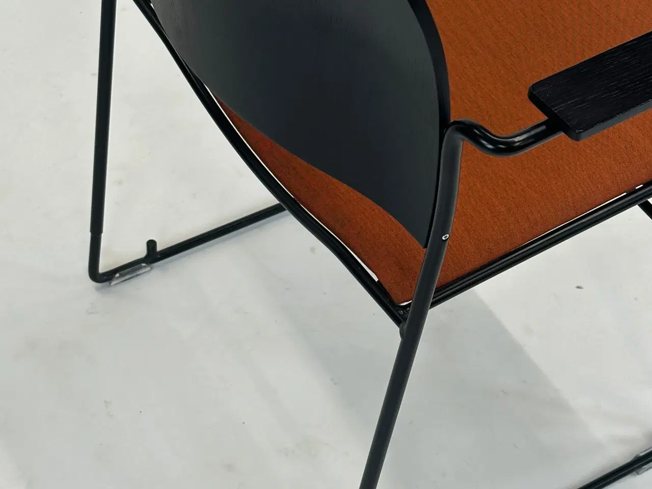 Billede 8 - Howe | 40/4 Konferencestol (Orange/Sort)