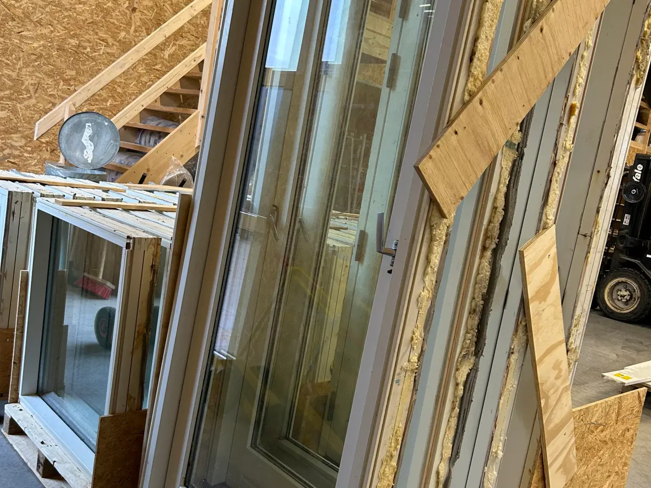 Billede 4 - Hvidmalede terrassedøre fyrtræ